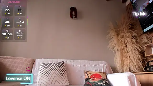 neo dimou  online show from November 10, 11:37 am