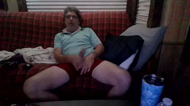 lateniter online show from March 8, 10:19 am