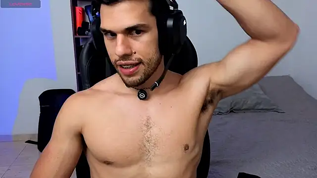 JacobKirito online show from April 12, 6:15 am