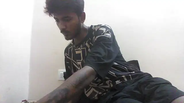Snapshot of just_fucks chatting on October 3, 6:57 pm just fucks online show from October 3, 6:57 pm