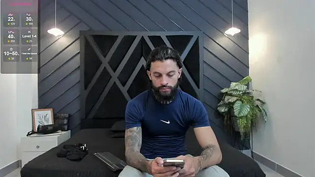 Snapshot of Apolo_Bianco_ chatting on September 15, 11:17 pm Apolo Bianco online show from September 15, 11:17 pm