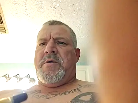 bigdoog8 online show from March 16, 9:24 am