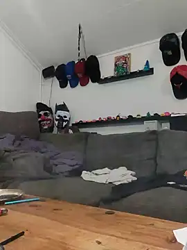 eltoulou online show from December 23, 2:17 pm