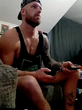 eltoulou online show from January 7, 4:52 am