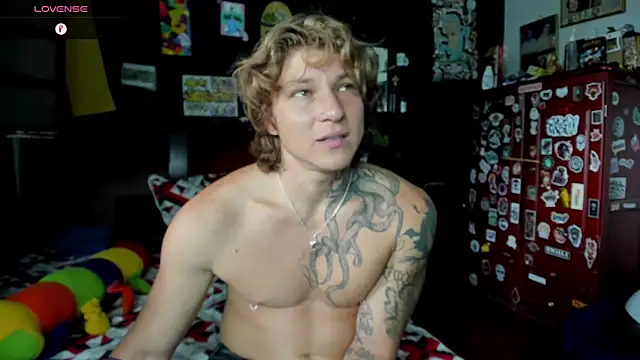 Tom Krakow online show from October 27, 7:49 pm