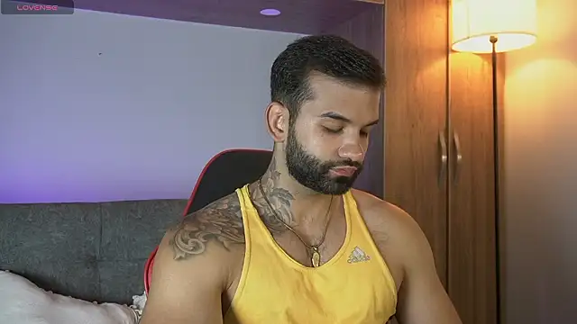 MarkHazze online show from March 4, 11:45 pm