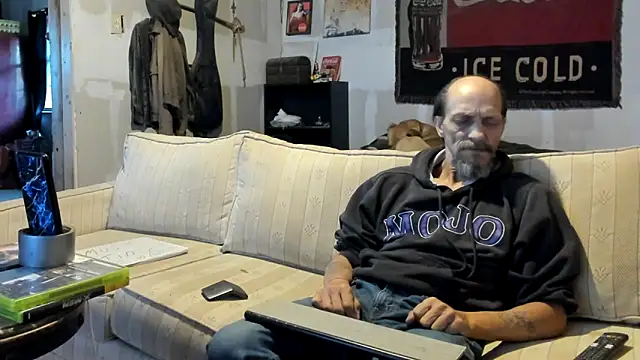 jayshort786 online show from November 5, 1:57 pm