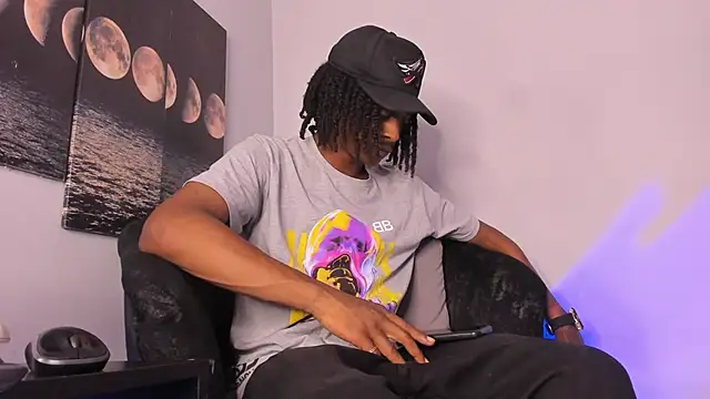 Snapshot of BRYXXXON1 chatting on October 3, 4:12 pm BRYXXXON1 online show from October 3, 4:12 pm