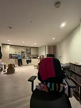 LondonTeffy online show from February 9, 10:03 pm