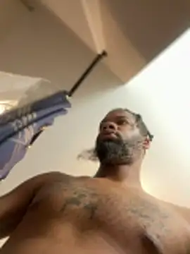 curvedicbandit6 2 online show from April 12, 9:55 am