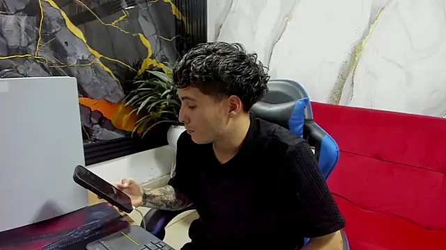 boony18 online show from January 16, 7:38 pm