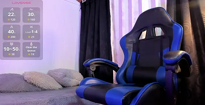 kleo helenos online show from October 18, 1:43 am