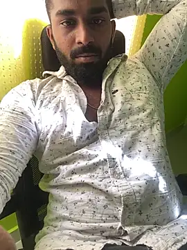 Handsomehunk 4U online show from December 10, 5:39 am