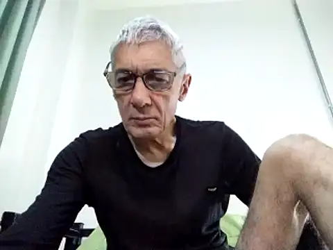 BIGUNCUTHARDCOCK online show from December 26, 2:01 am
