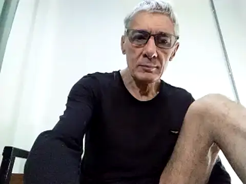 BIGUNCUTHARDCOCK online show from January 8, 1:11 am