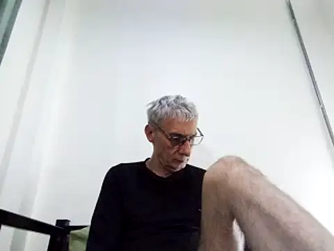 BIGUNCUTHARDCOCK online show from January 16, 12:34 am