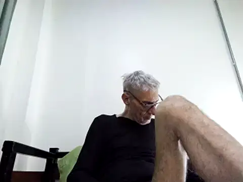 BIGUNCUTHARDCOCK online show from December 24, 12:44 am