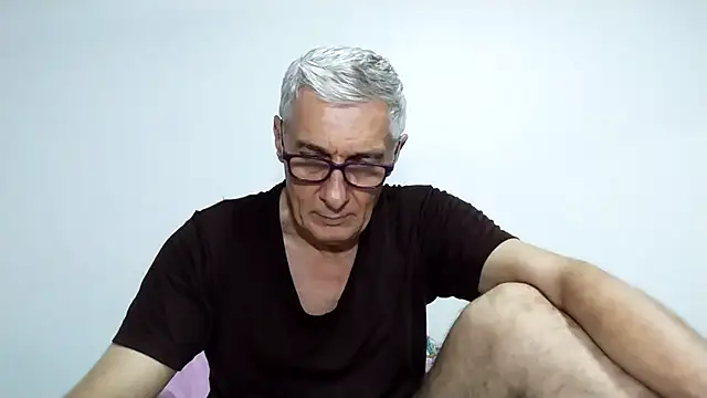 BIGUNCUTHARDCOCK online show from March 23, 9:59 am