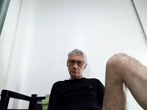 BIGUNCUTHARDCOCK online show from January 11, 12:44 am