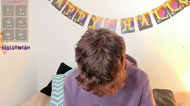 Tomy Rox online show from October 26, 8:33 pm