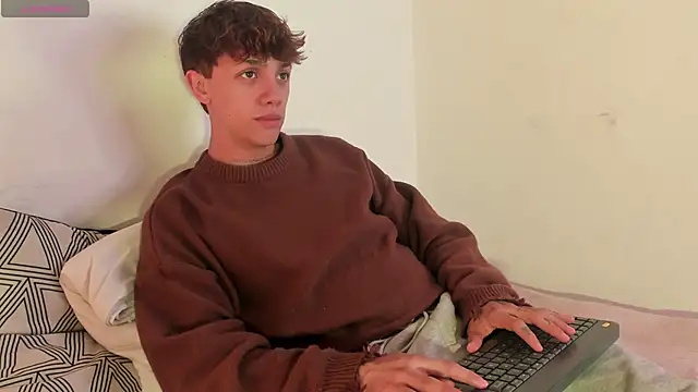 Tomy Rox online show from October 13, 9:54 pm