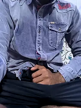 toxicboy121212 online show from January 8, 4:44 pm