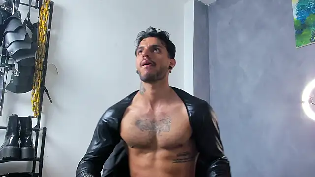 JuanBlade online show from February 12, 2:50 am