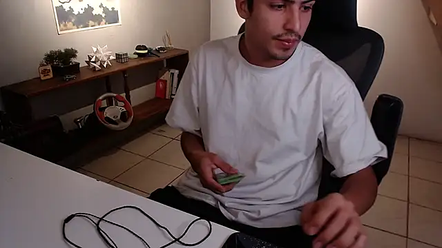 Thieves9 online show from February 4, 5:41 pm