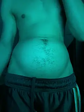 czruz online show from December 14, 5:29 am