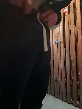 czruz online show from March 3, 9:18 am