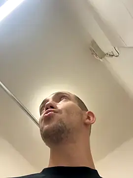 czruz online show from September 24, 8:57 am