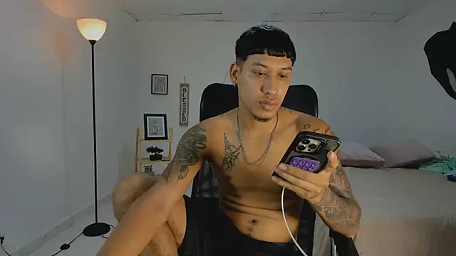 slim master12 online show from March 2, 9:22 pm