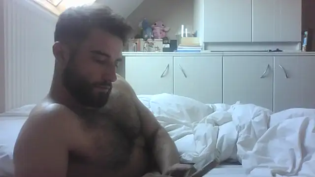 Vekie 007 online show from April 29, 7:35 am