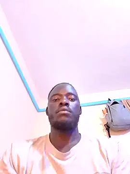 MaskedGQ online show from October 2, 9:30 pm