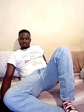 MaskedGQ online show from December 6, 9:13 pm