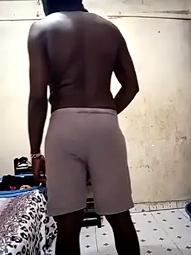 MaskedGQ online show from January 17, 9:10 pm