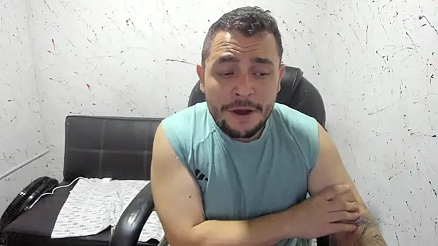  ace ventura online show from October 27, 4:20 pm