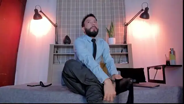 bruno woods online show from January 9, 10:31 am