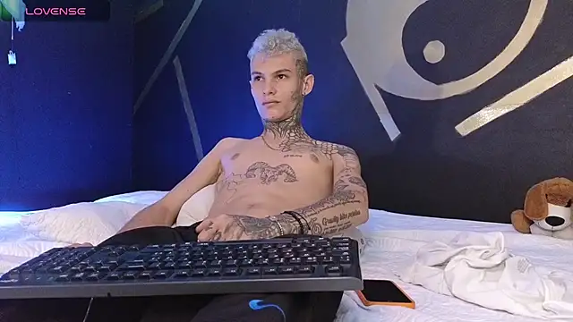 Stuart Boy  online show from March 10, 8:34 pm