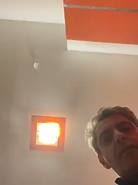 coppiettahott online show from December 19, 12:24 am