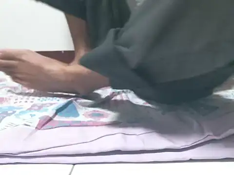 triangle0623 online show from November 2, 9:13 am