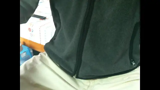 triangle0623 online show from December 14, 4:52 am