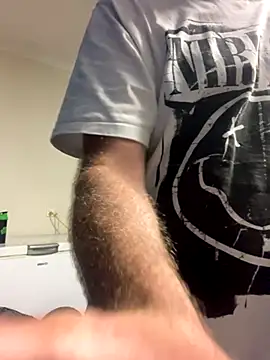 madaussiehere online show from October 25, 1:02 pm