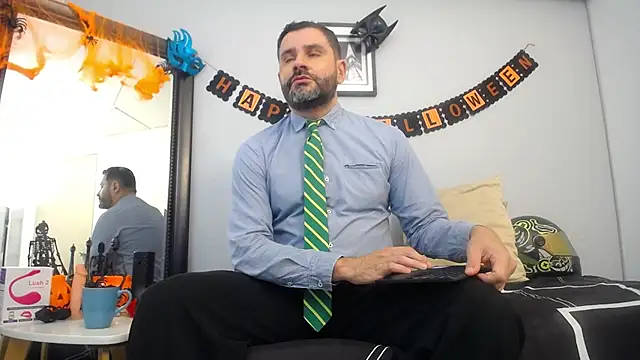 jonasbeards online show from October 21, 3:15 pm