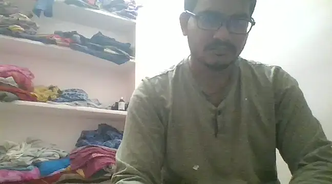 naughtymike0007 online show from December 7, 1:15 am