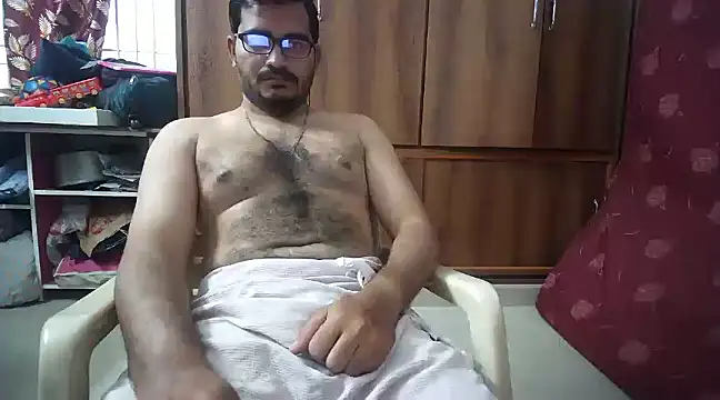 naughtymike0007 online show from January 30, 1:33 am