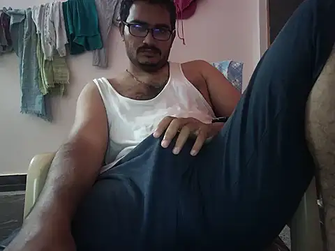 naughtymike0007 online show from December 10, 1:29 am