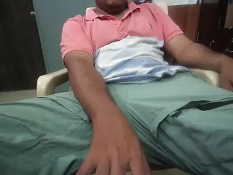 naughtymike0007 online show from October 5, 4:55 pm