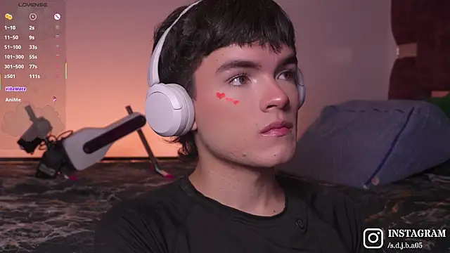 Angelo 018 online show from November 2, 6:06 am