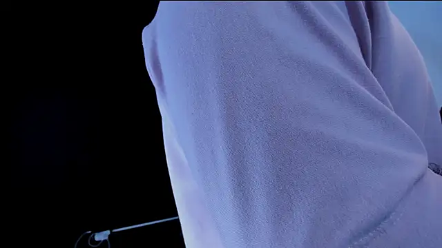 Big furry bear13 online show from March 10, 7:03 am